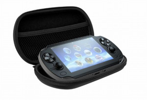 Snakebyte-PSVita-Starter-Pack-02