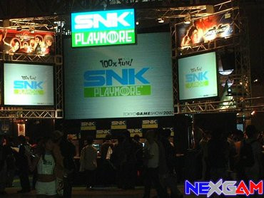 small-2003-09-26-small-SNK-Playmore-auf-der-TGS-2003-in-Tokyo-1