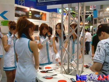 SNK-Playmore-auf-der-TGS-2004-in-Tokyo-7 SNK-Playmore-auf-der-TGS-2004-in-Tokyo-7