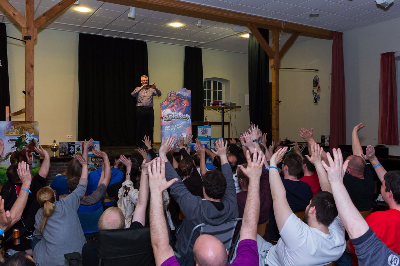 play2016 - das neXGam Gaming Festival bei Soest (ZT17) play2016 - das neXGam Gaming Festival bei Soest (ZT17)