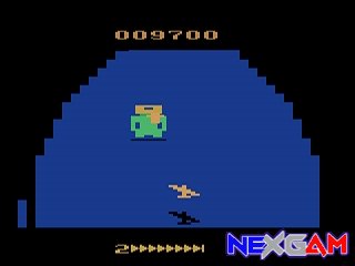 Zaxxon-4.jpg Zaxxon-4.jpg