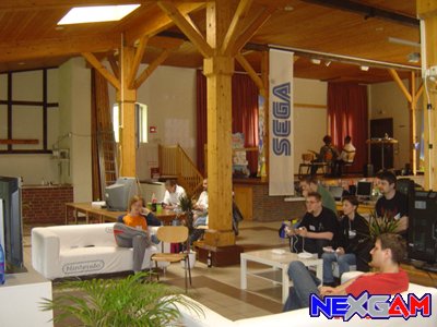 play2008-7.jpg play2008-7.jpg